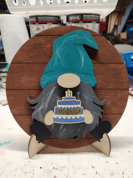 Large interchangeable seasonal gnome