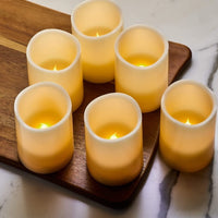 Leaf motif candle box